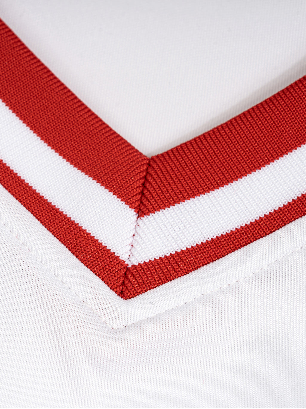 Risky Love Heart Tail Contrast Lapel Collar Boxy T-Shirt